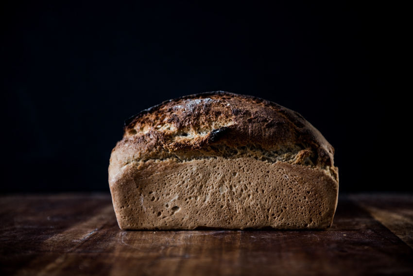 Pain complet (levain de son, farine bise) moulé 900g