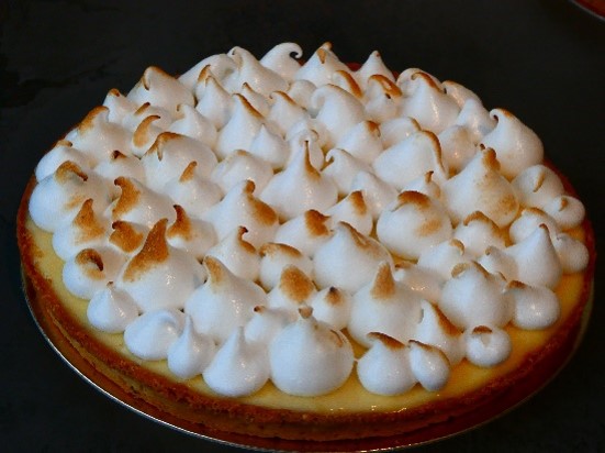 Tarte Citron Meringuée 6 pers  Pâte sucrée, crémeux citron, meringue italienne jeudi 23 janvier