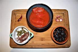 Sauce puttanesca (tomates, câpres)